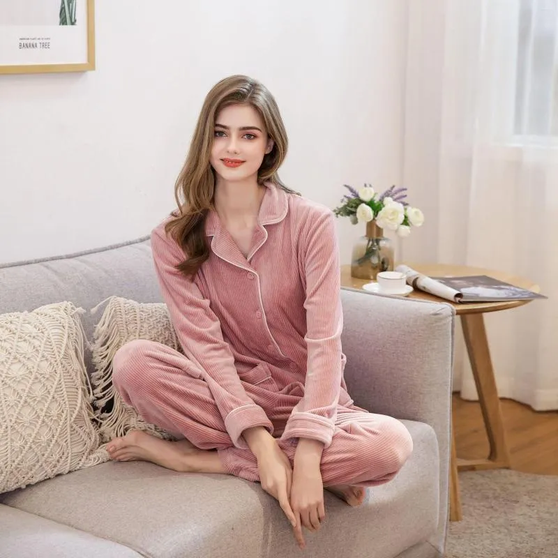 Vêtements de nuit pour femmes BALDAUREN Coral Fleece Couple Pyjamas Femmes Hiver Épaississement Costume Automne Peut être Casual Porter une Chemise de Nuit