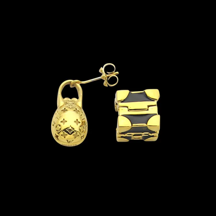 New designed V-letter Dinosaur Egg Gift Box Black Enamel Earrings asymmetrical women's earring hoops Designer Jewelry E10130