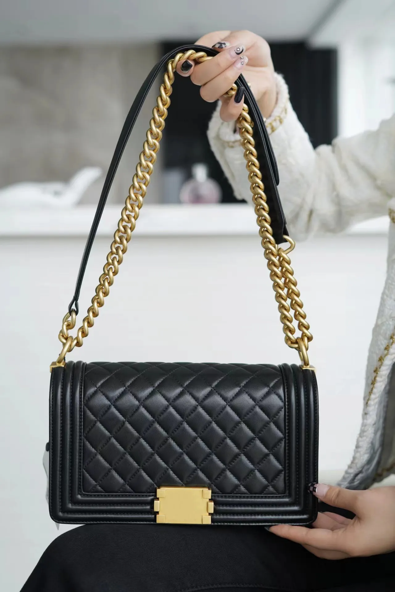 10A highest quality Luxury goods shoulder bag designer bags 25cm woman caviar leather sheepskin crossbody bags fashion High-End chain bagss lady purse With box X030