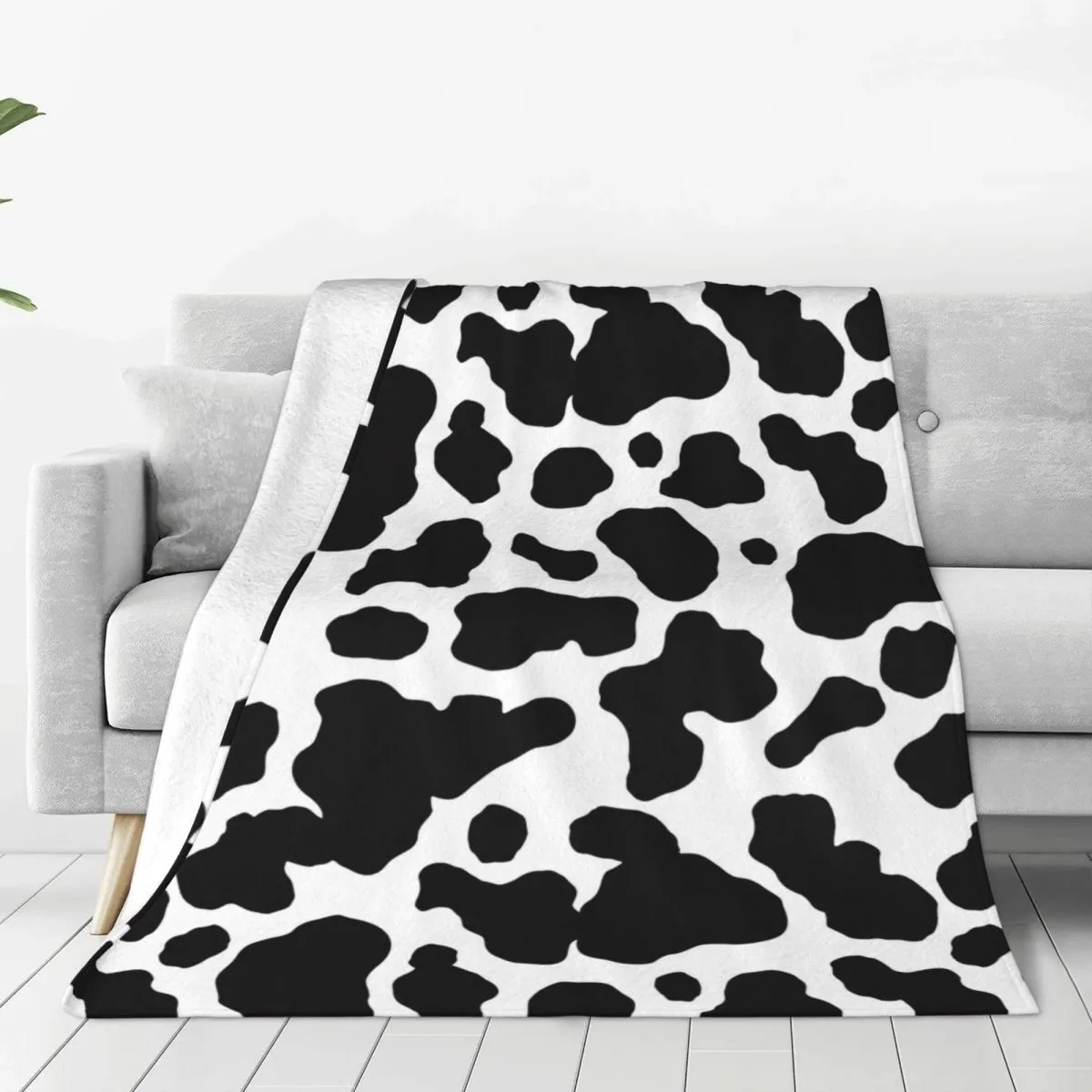 Soft And Warm Cow Print Plush Cow Print Throw Blanket Lightweight