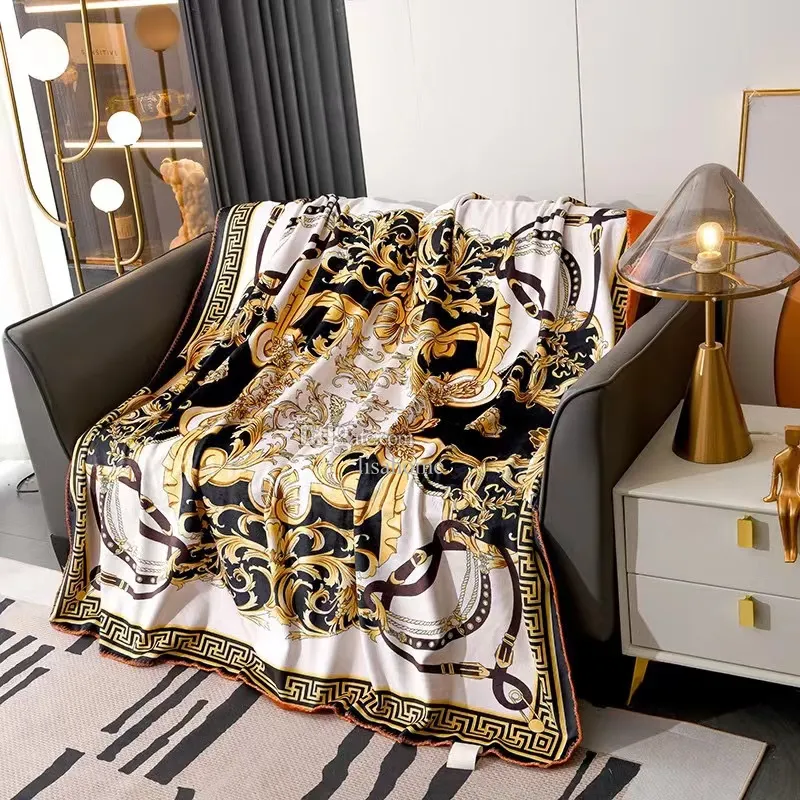 Sofa do łóżka H Gold Black Luksusowy koc, Brocade Fox Velvet Coulder Boin, wielofunkcyjny koc szalowy, koc podróżny, koc kwiatowy 150150 cm