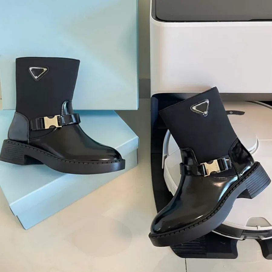 Klackar stövlar kvinnor lady boot lyx designer skor mode booties plattform sko knähög tallriksform 10 patent läder svart