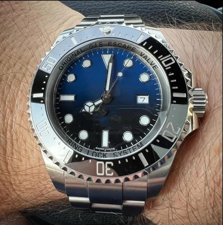AAA 3A Rolexs Watch Rolexwatch 44 mm Men Watches z oryginalnym zielonym pudełkiem 126660LN Automatyczne mechaniczne szafirowe zegarek AC06