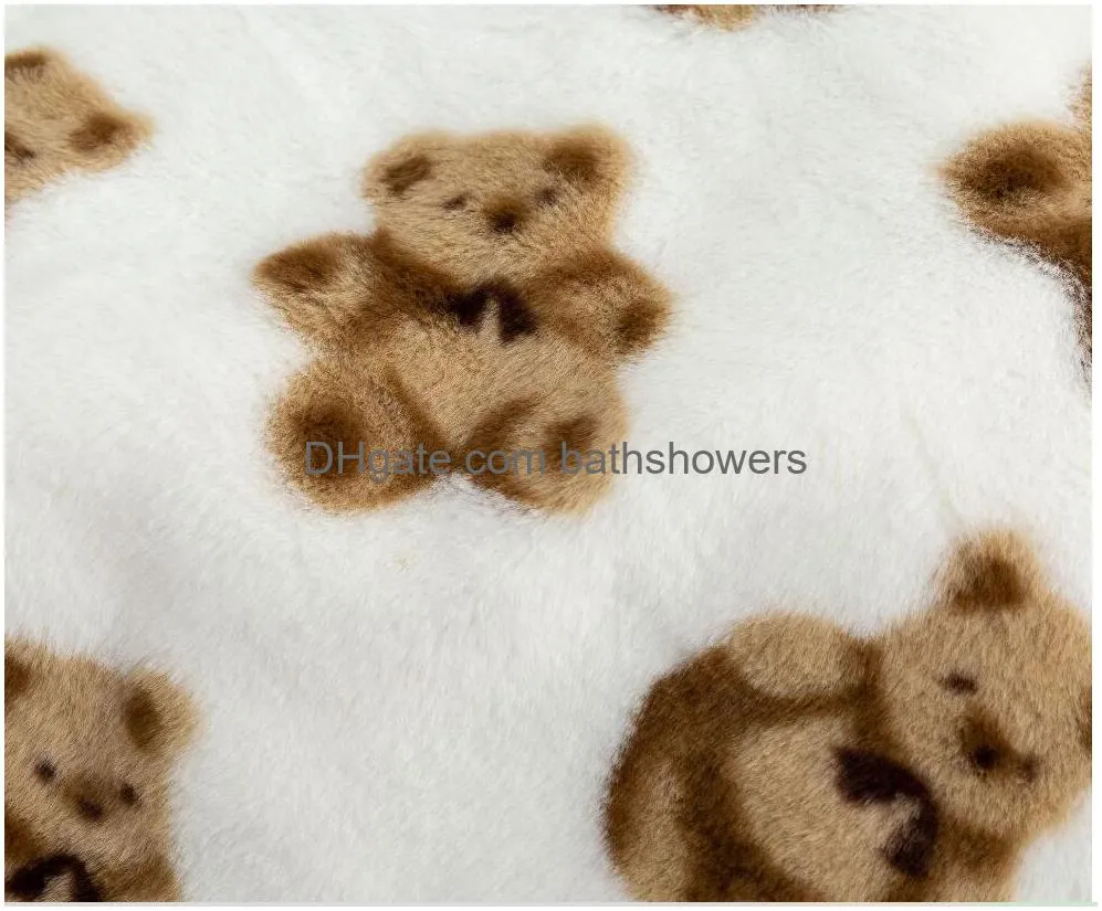 Blankets Designer Cute little bear Grain Blanket Imitation Rabbit Crystal Veet Nap Double Sofa Blanket
