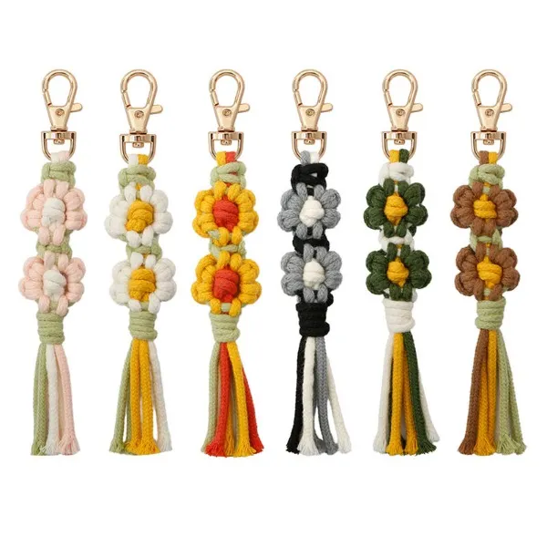 Bohemia Tassel DIY Bag Hang Keychain Flower Chrysanthemum Pendant Cotton Rope Keyring Holder Fashion Jewelry