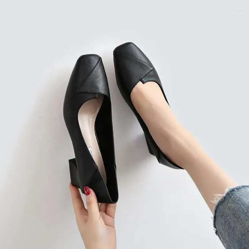 Dress Shoes 2023 Women Pointed Toe Flat Spring Ladies Slip On Office Career Red Shoe Shallow Female Casual Fashion Comfortable Jelly