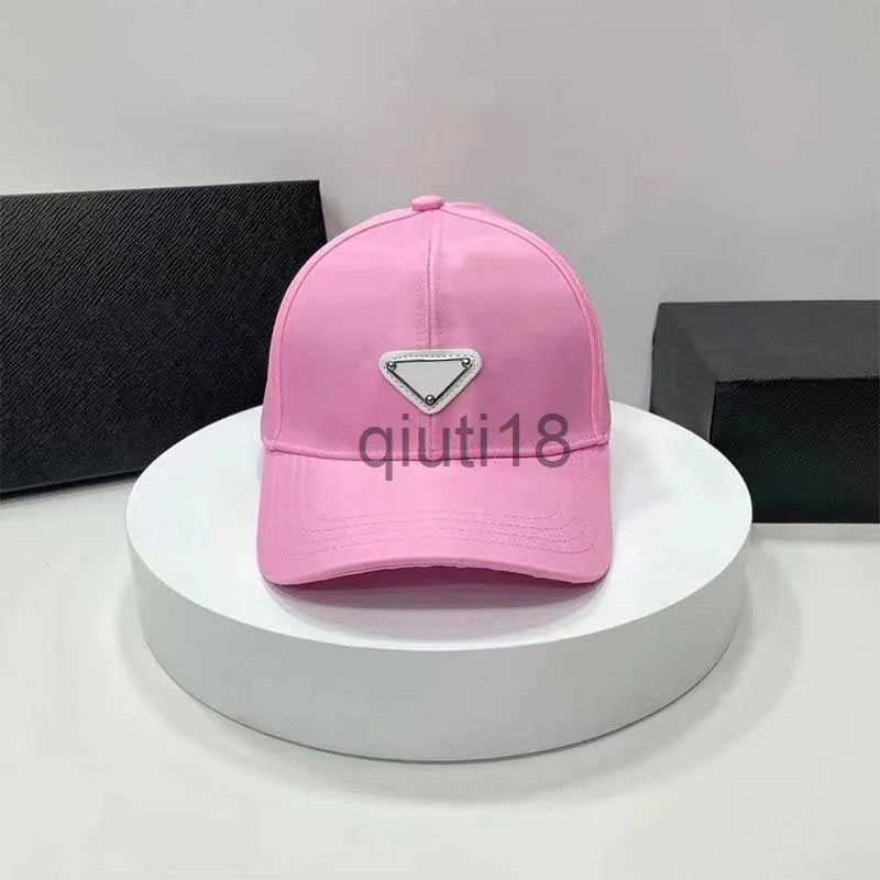 Bola Caps Homens Designer Chapéus Equipados Boné De Beisebol Moda Rosa Preto Branco Cool Girl Snapback Forro De Algodão Re Nylon Mulheres Praia Causal Cowboy Retro Simples Trucker Hat P