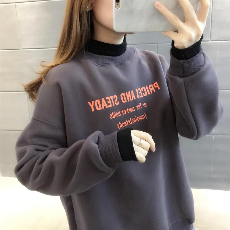 Champion sweatshirt tumblr deals