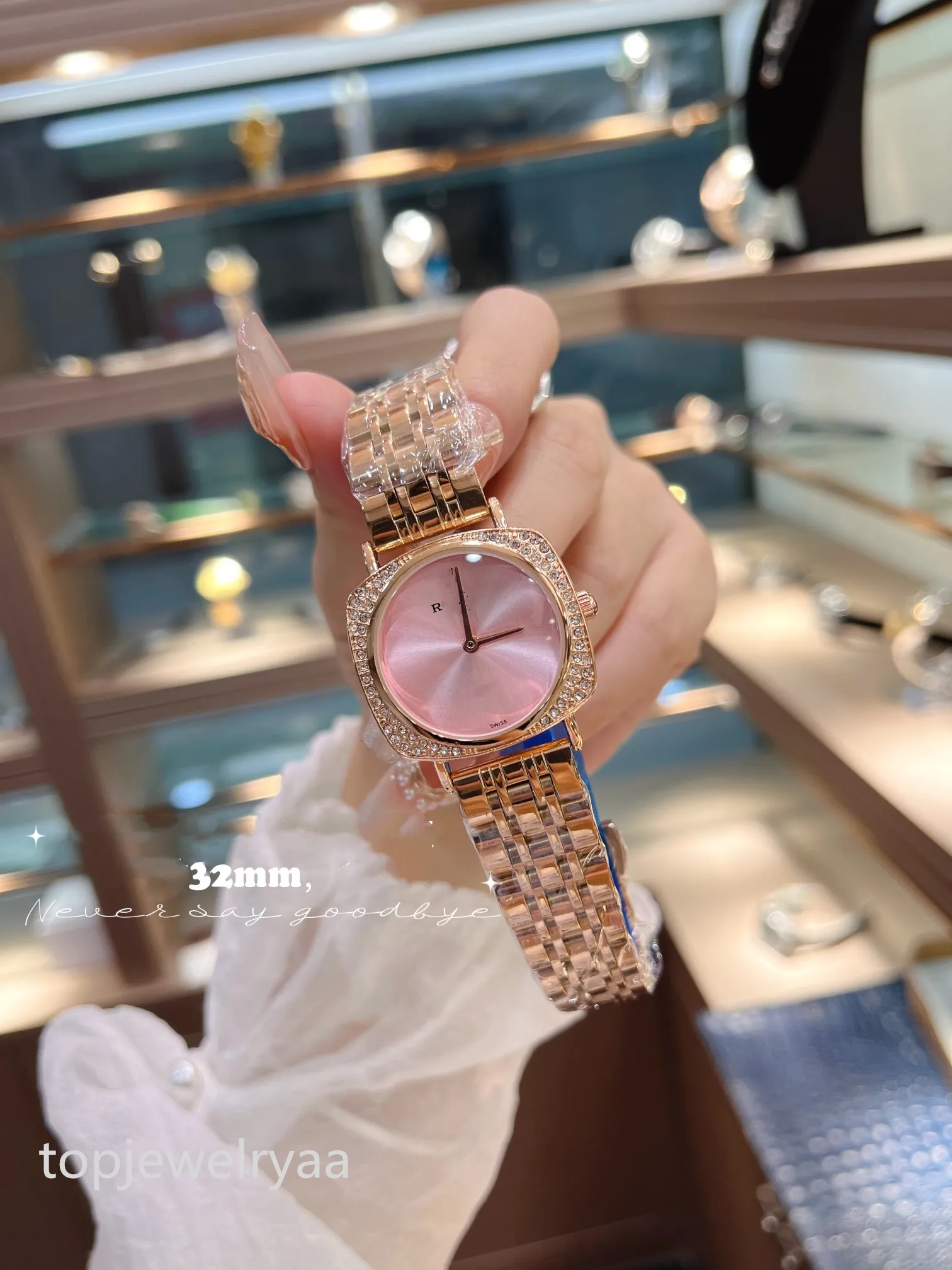 Zegarek Diamond Pierścień Mały kwadratowy designerski zegarek Rozmiar zegarek 32 mm kwarcowy zestaw zegarków z diamentowym paskiem metalowym paskiem wysokiej jakości męskiej zegarek dla kobiet