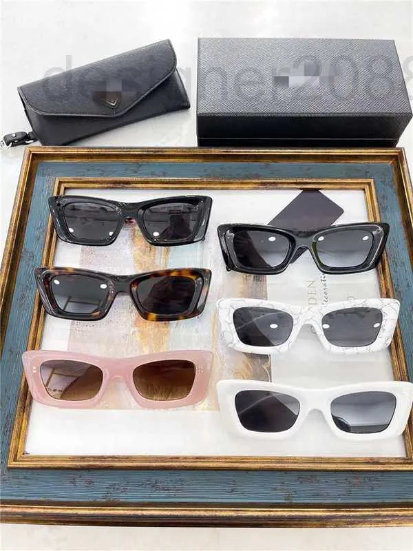 Sunglasses Designer New Cat Eye Sunglasses SPR13Z Star Plate Men's and Women's Fashion Street Shooting Sun glasses SODX