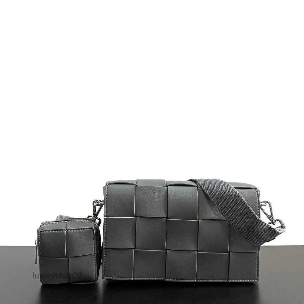 Waist Brand 2023 Botteega Veneeta Small Men's Cassette Fashion Man Fashion Women Bag Chest Woven Bags Premium Light Luxury Leather Handbag ALMP