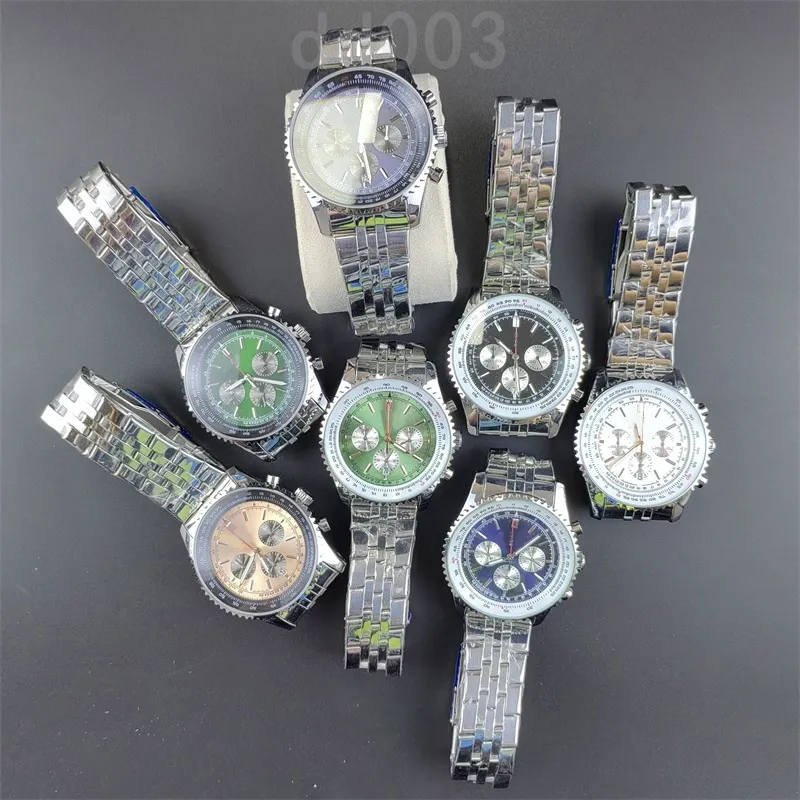 2023 mannen horloge lederen band designer horloges blauw zwarte saffier horloges super lichtgevende montre de luxe ijsblauw zwart wit casual sb046