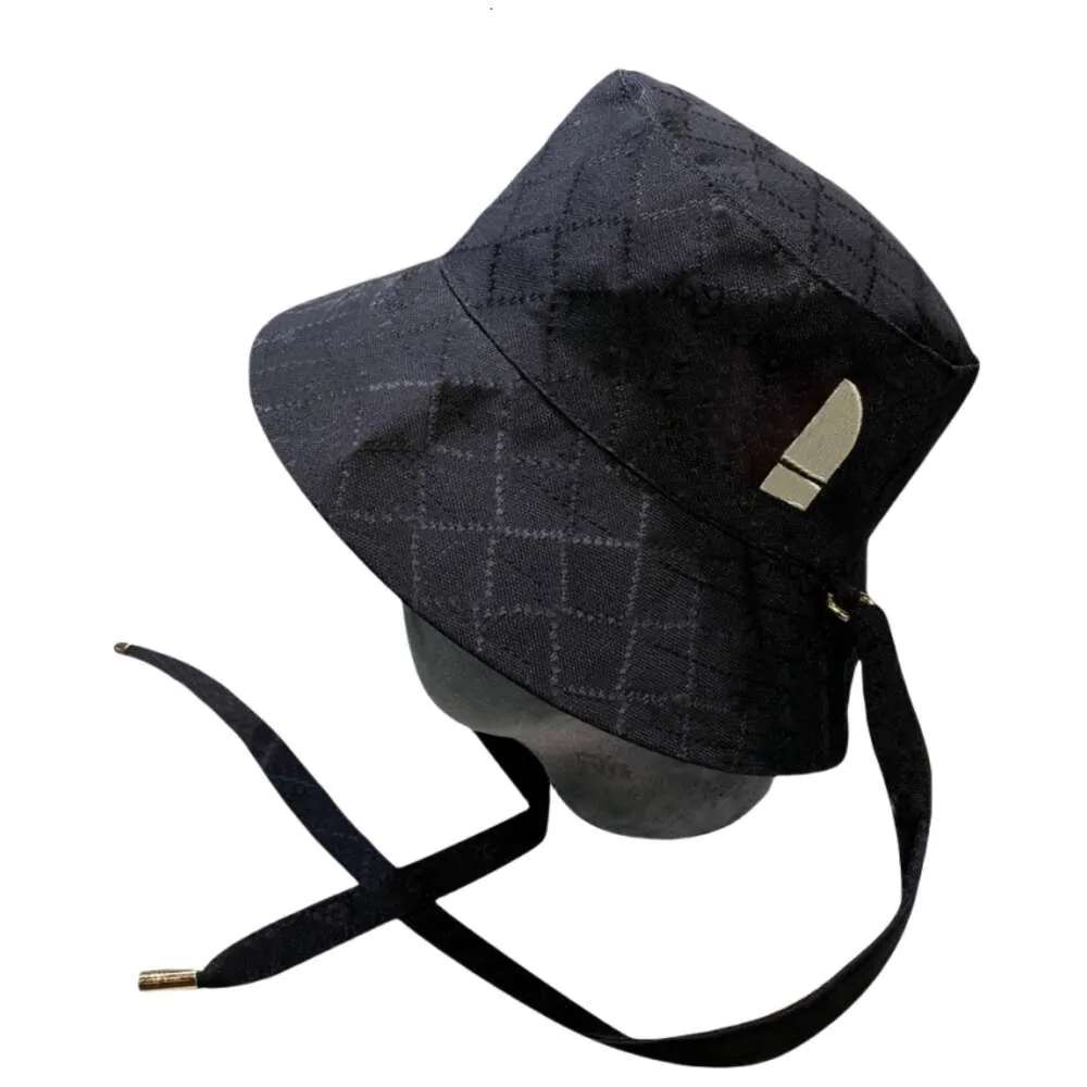 Projektant Caps Ball Najwyższa jakość Casquette Mężczyźni i kobiety unisex letnia czapka baseballowa klosze skąpy brzegi oryginalne towary hats moda liter jacquard