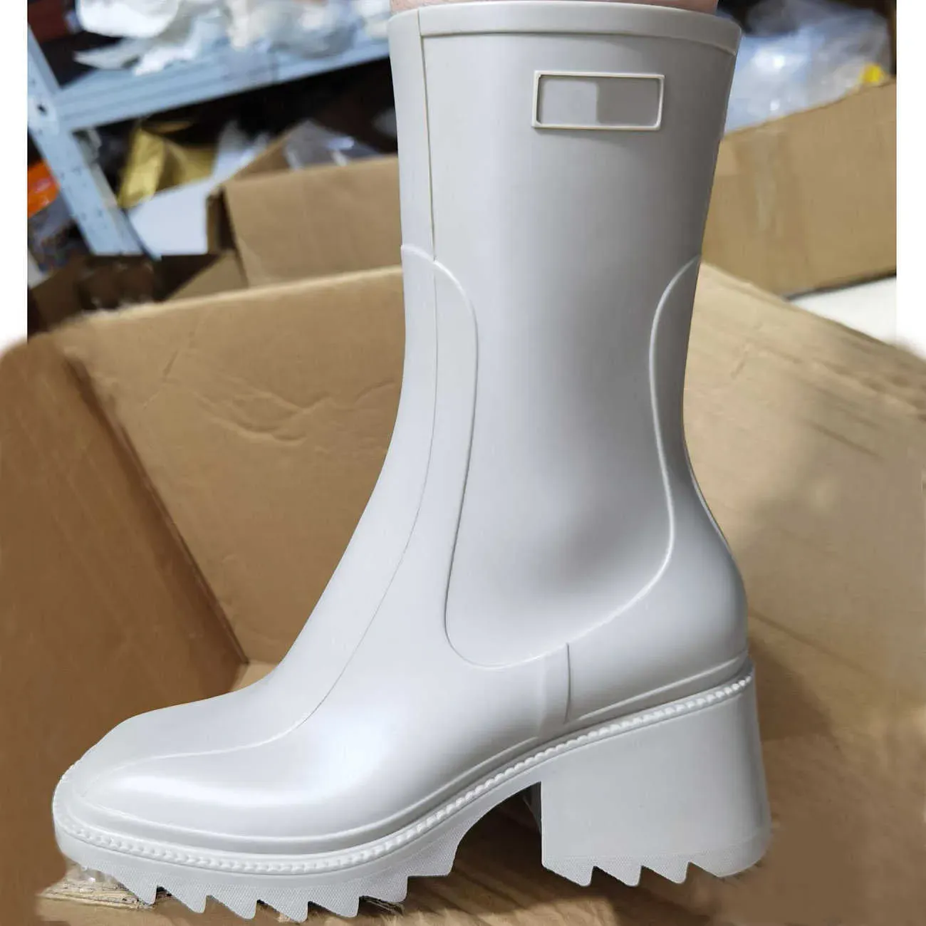 Bottes de pluie à bout carré pour femmes, bottines à talon épais et semelle épaisse, bottes Chelsea de styliste, bottes en caoutchouc pour dames