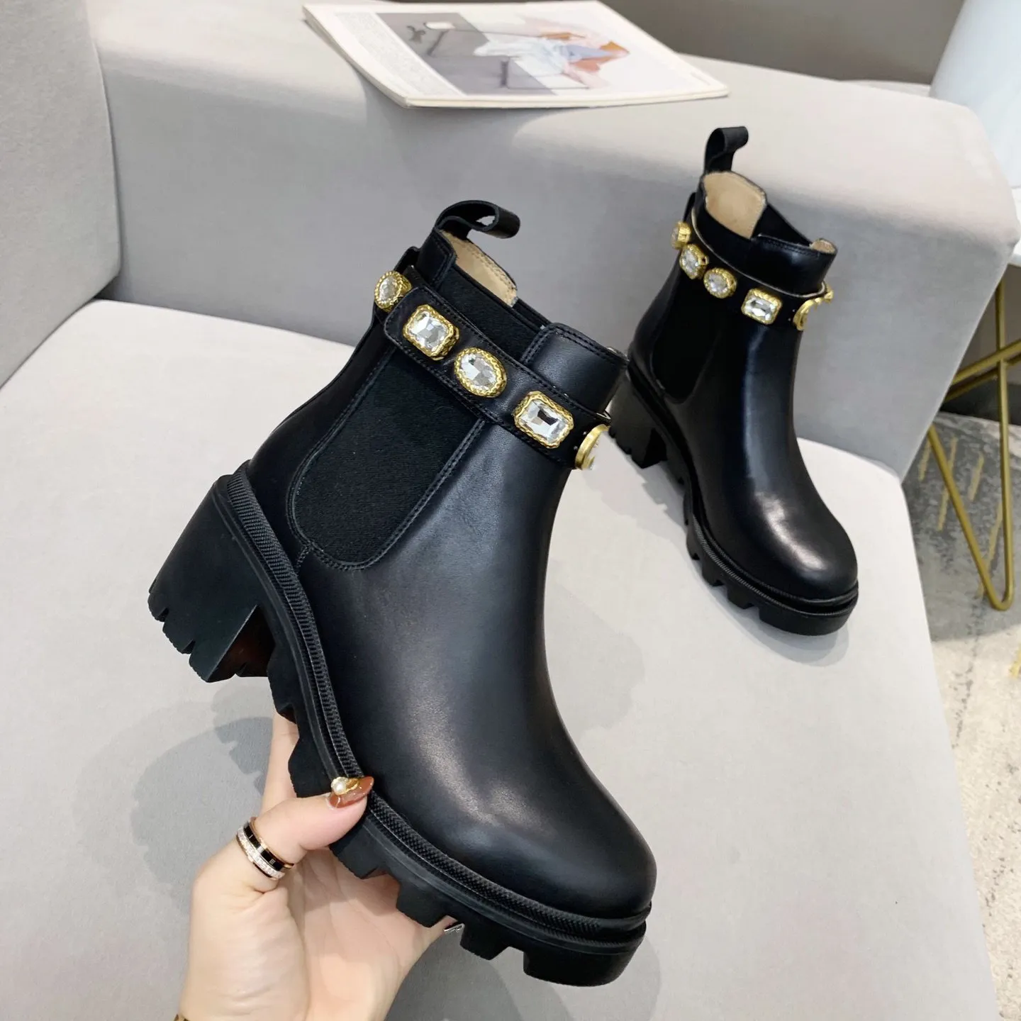 Designer G Stivali Donna Stivaletti alla caviglia biondi Stivale in pelle invernale Martin Platform Lettera Donna di lusso fgdfg