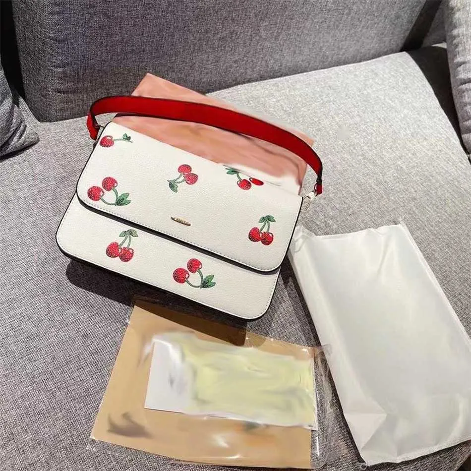 C-Bag Cherry Luxury Bag Crossbody Designer Bags Shoulder Fashion Letters Print Shopping Handbags Tote Purse Travel Messenger for Women