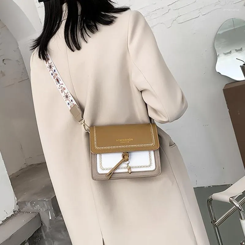 Tasche mit blumengurt Clearance