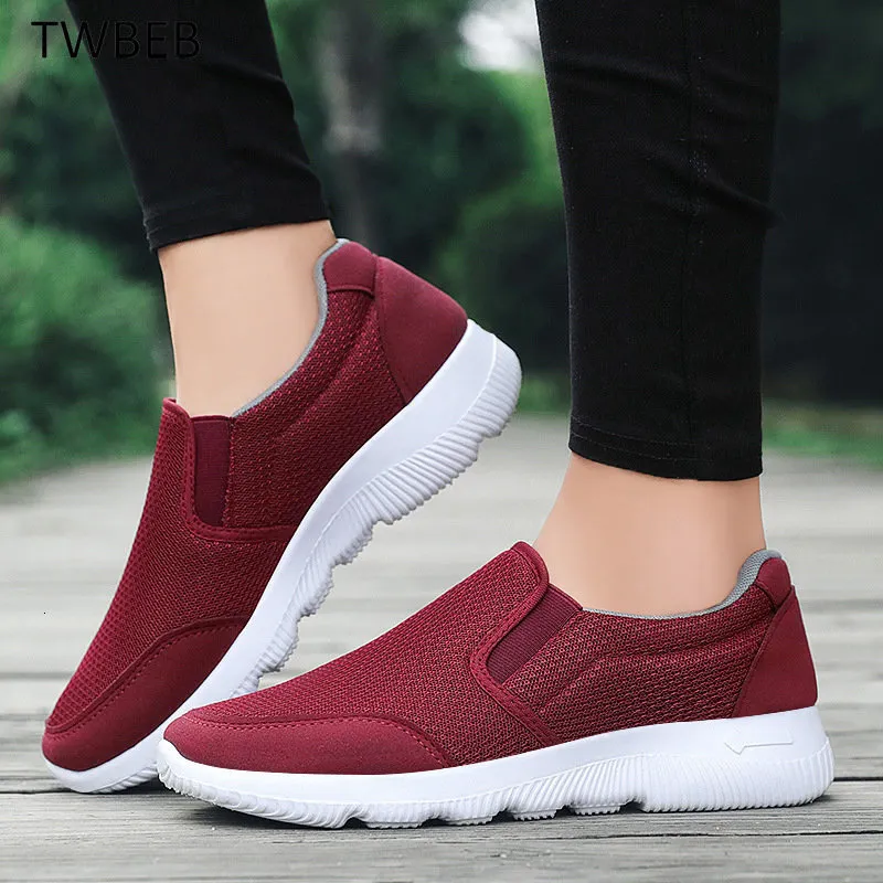 Dress Shoes Fashion Comfortable Casual Couple Unisex Lovers' Walking Sneakers Soft Chunqiuji Big Size 3644 230912