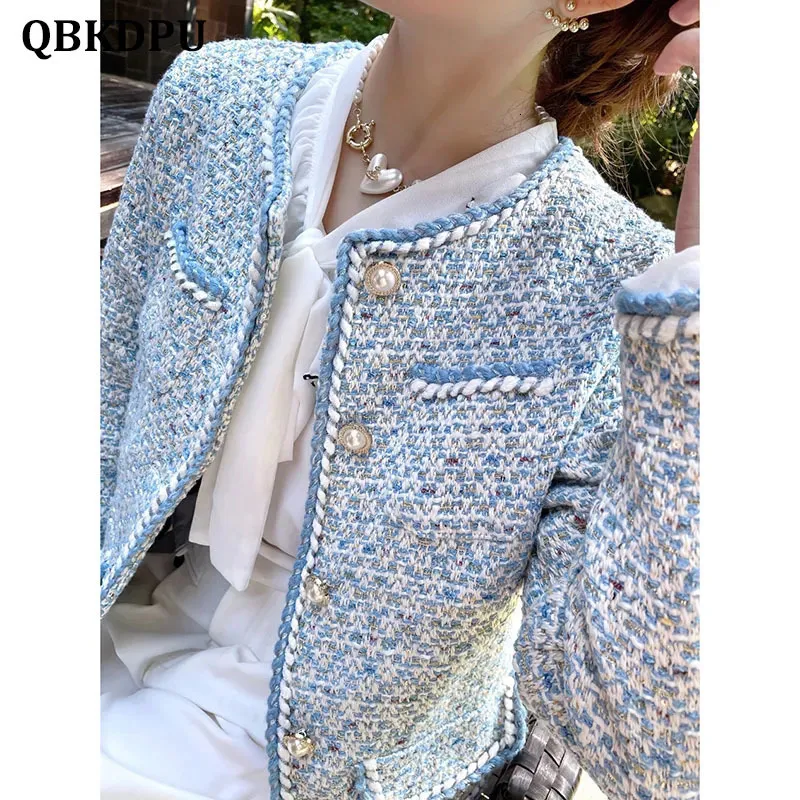 Women's Jackets Elegant Luxury Blue Plaid Tweed Jacket Women Vintage Round Neck Pearl Button Design Short Coat Korean Fashion Chaqueta 230912