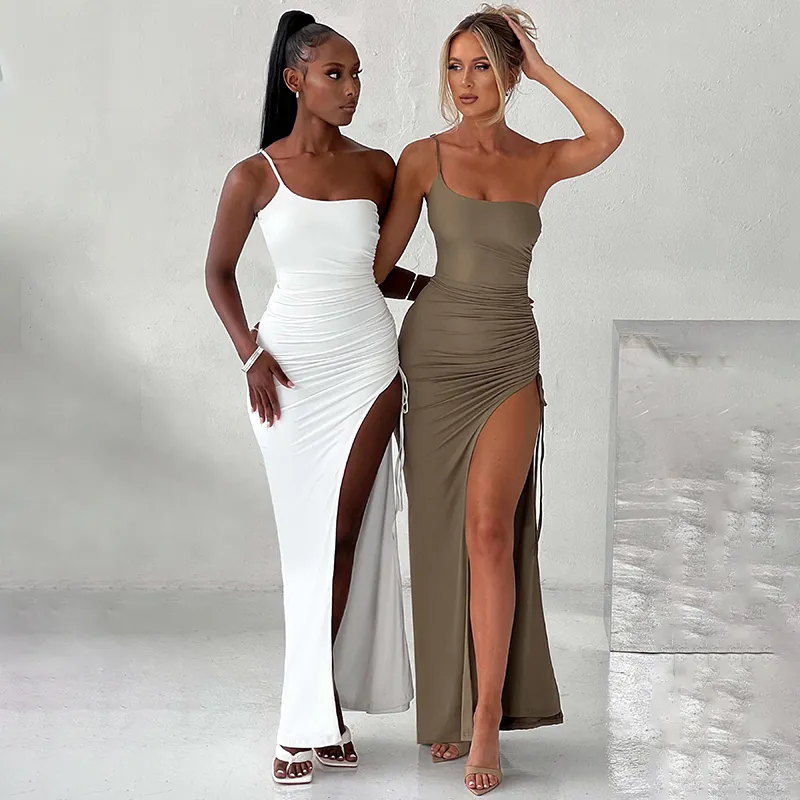 Summer Solid Sexy Sexy Maxi Dress per Woman Robe Sexy Swing Side Spalato Chic Abito estetico a medio Calfato Abito di moda pieghettata una spalla Slimt