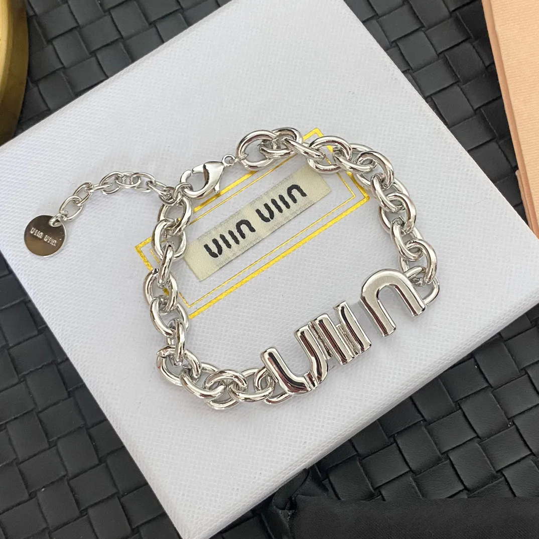 Luxury Chain Bracelets Women Men Fashionable Designer Jewelry Brand Letter Copper Bracelet Cord Chain Gold Plated Silver Wristband Cuff Jewellery Accessories