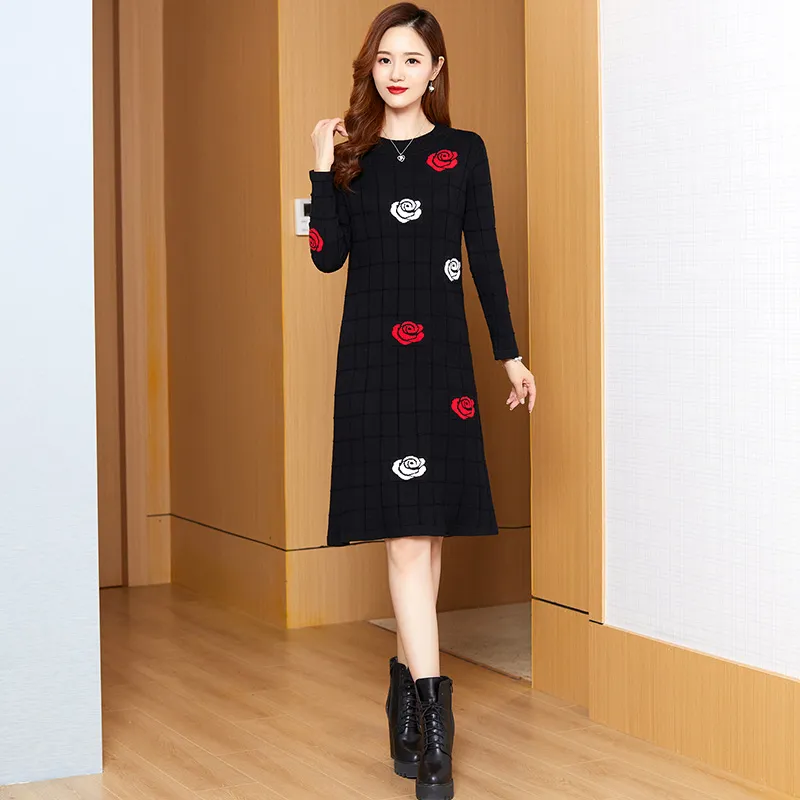 2023 Retro Floral Black Sweaters Dress Autumn Winter Designer Soft Warm Vacation Party Knitted jumper Dresses Long Sleeve Women O-Neck Slim Fine Elegant Midi Frocks