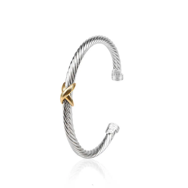 Designer DY Armband Luxe Topstijl 5MM armband populair kabelkruis X opening Accessoires hoogwaardige sieraden Hoge kwaliteit mode romantisch Valentijnsdag cadeau