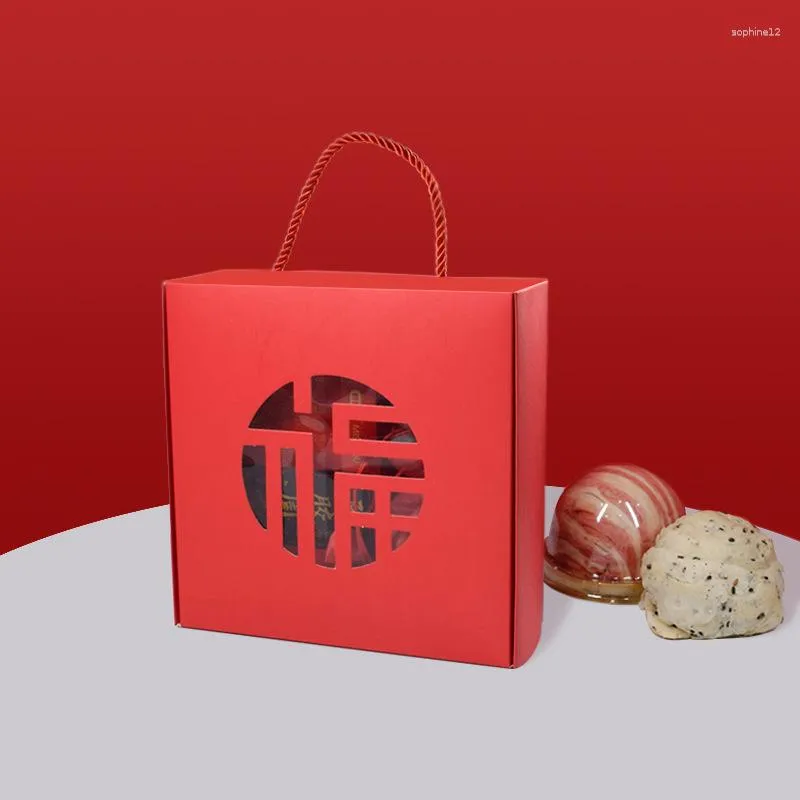 غلاف الهدية 5/10 PCS الزفاف حلوى مربع محمولة شخصية إبداعية حمراء جوفاء نعمة شخصية النمط الصيني