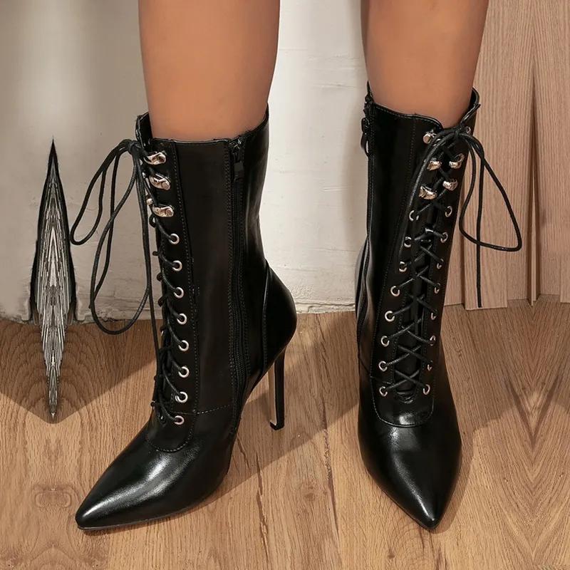 Black Pointed Toe Chain Accent Zip Closure Knee Heights Leather Ladies