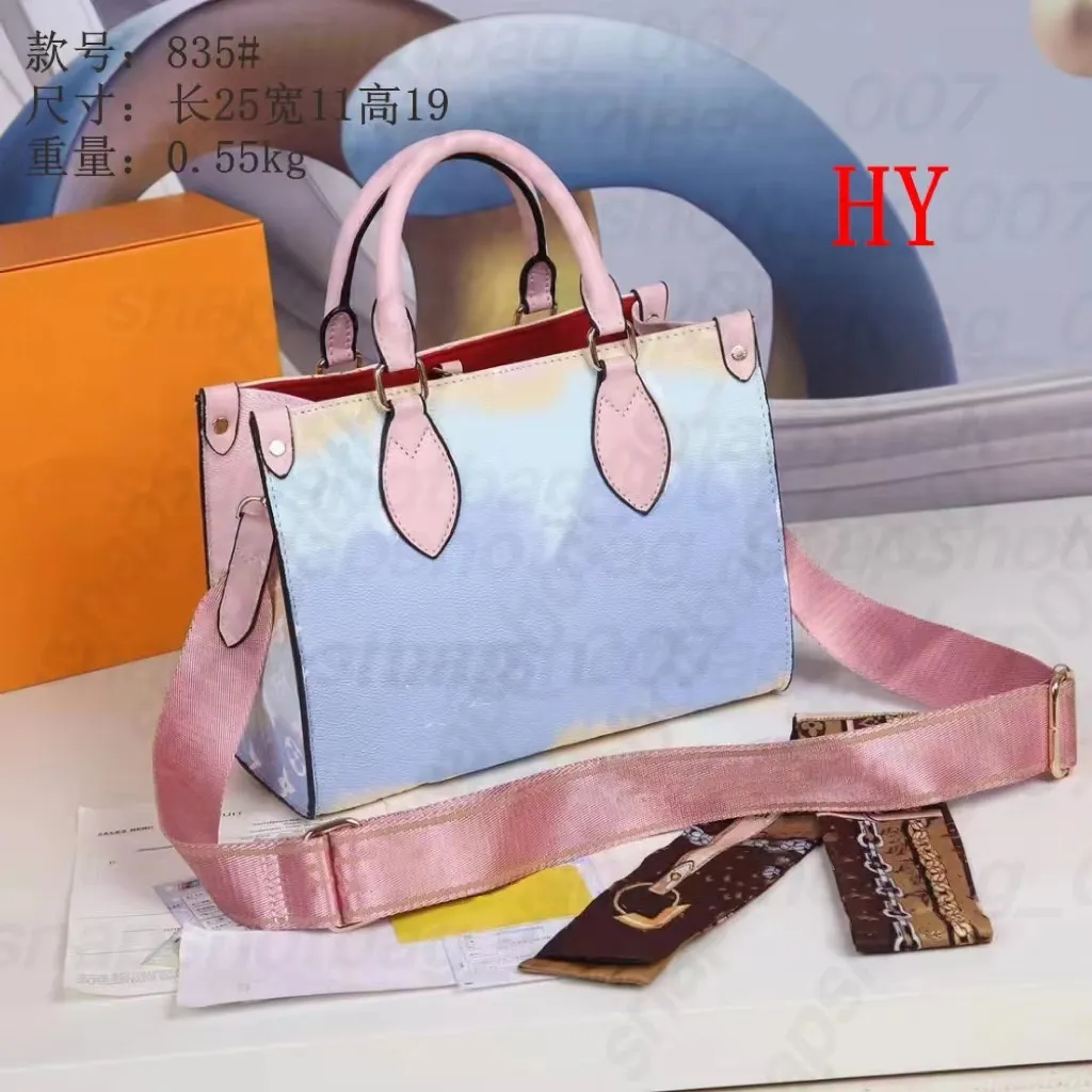 Luxury women's Printed Handbag Fashion Shopping Bag Small Coin Purse Designer High Quality Handbag Floral Pink Handbag Classic Shoulder bag Women's handbag 835