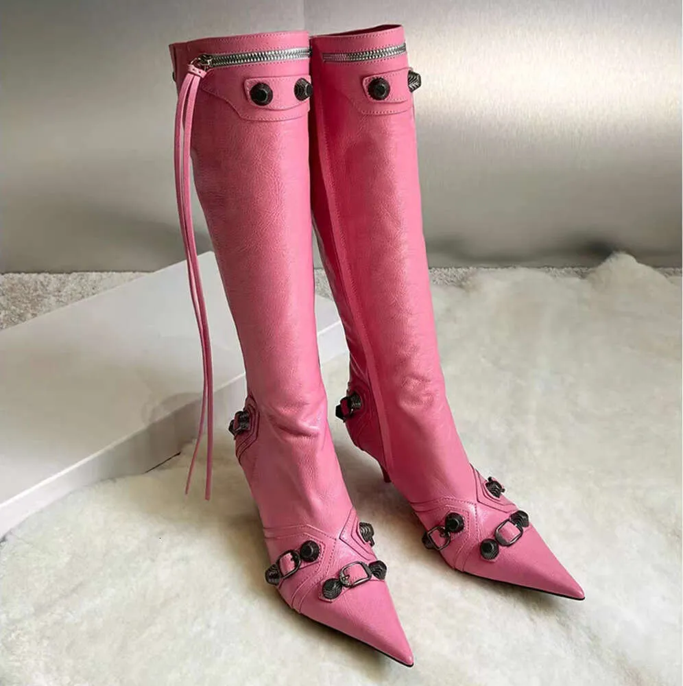 Femmes derme stiletto bottes de longueur au genou gland pointu locomotive boucle de goujon embelli zip luxe designer usine chaussures mode