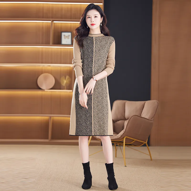 2023 Contrast Color Casual Knitted Jumper Dresses Women Designer Autumn Winter Soft Warm Casual Jacquard Sweater Dress Fine Elegant Lady Slim Party Midi Frocks