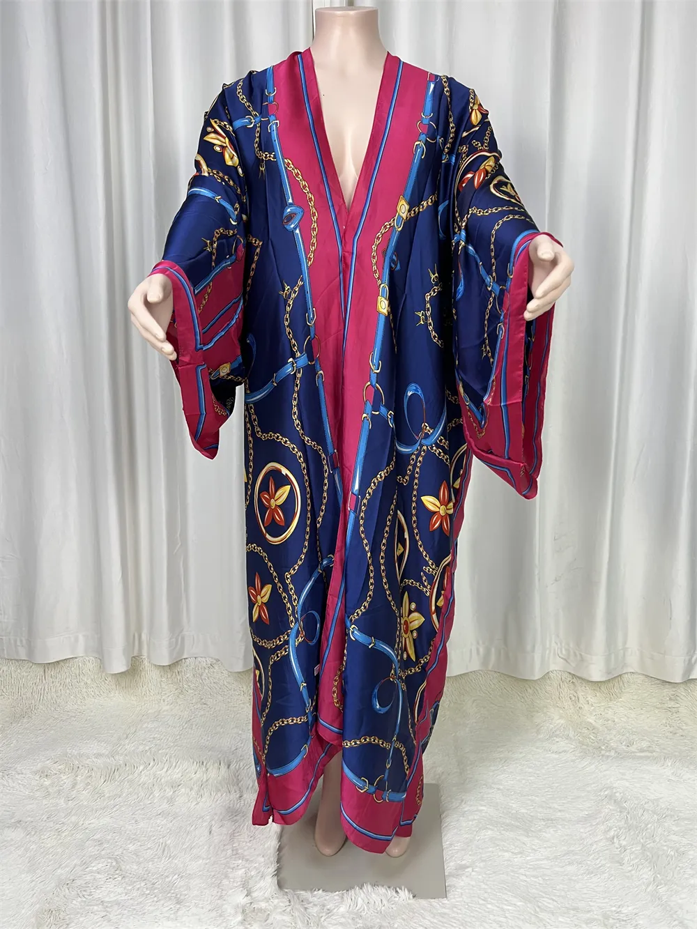Bikini de maillots de bain pour femmes Sweet Lady Lady Pink Boho Print Self Belted Front Open Long Kimono Robe Bel