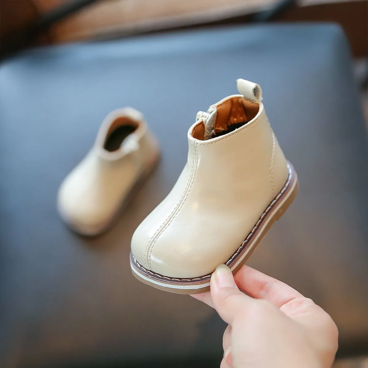 Sneakers Autumn Boots For Baby Boys Outdoor Girls Single Leather Children Low Top Non Slip Kids Spädbarn Småbarnskor Botas 230914
