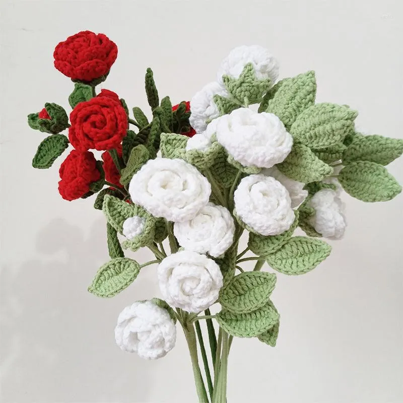 Decorative Flowers 1Pcs Knitted Multi-Head Rose Branch Handmade Crochet Cotton Thread Artificial Flower Bouquet Washable DIY Home Decoration