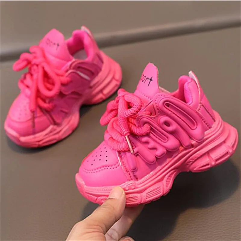 Athletic Outdoor Internet Celebrity Children Sports Shoes Breattable Kids Toddlers Baby Soft Comfort Comfort Sneakers Boys Girls Designer Trainers Shoe