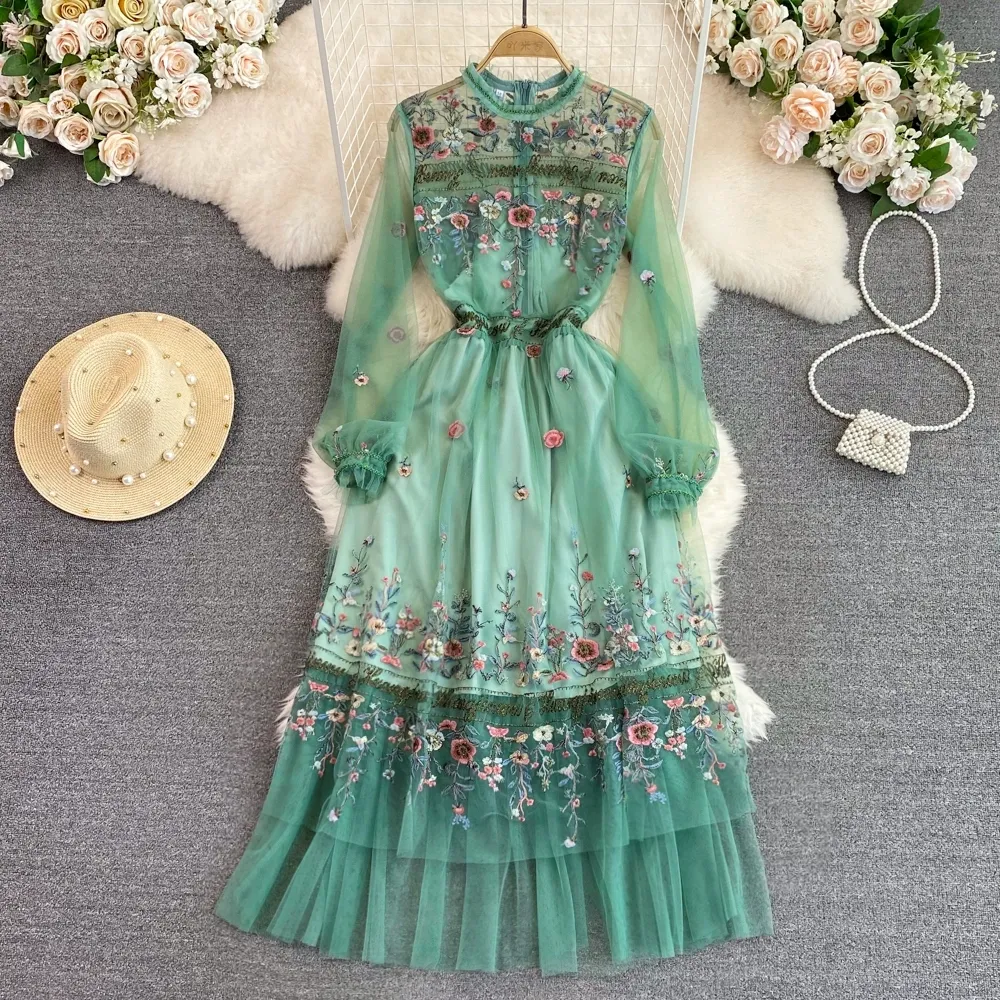 Vintage Palace Style Long Sleeve Round Neck Waist Mesh Embroidery A-line Ruffle Edge Dress Super Immortal Big Swing Long Dress