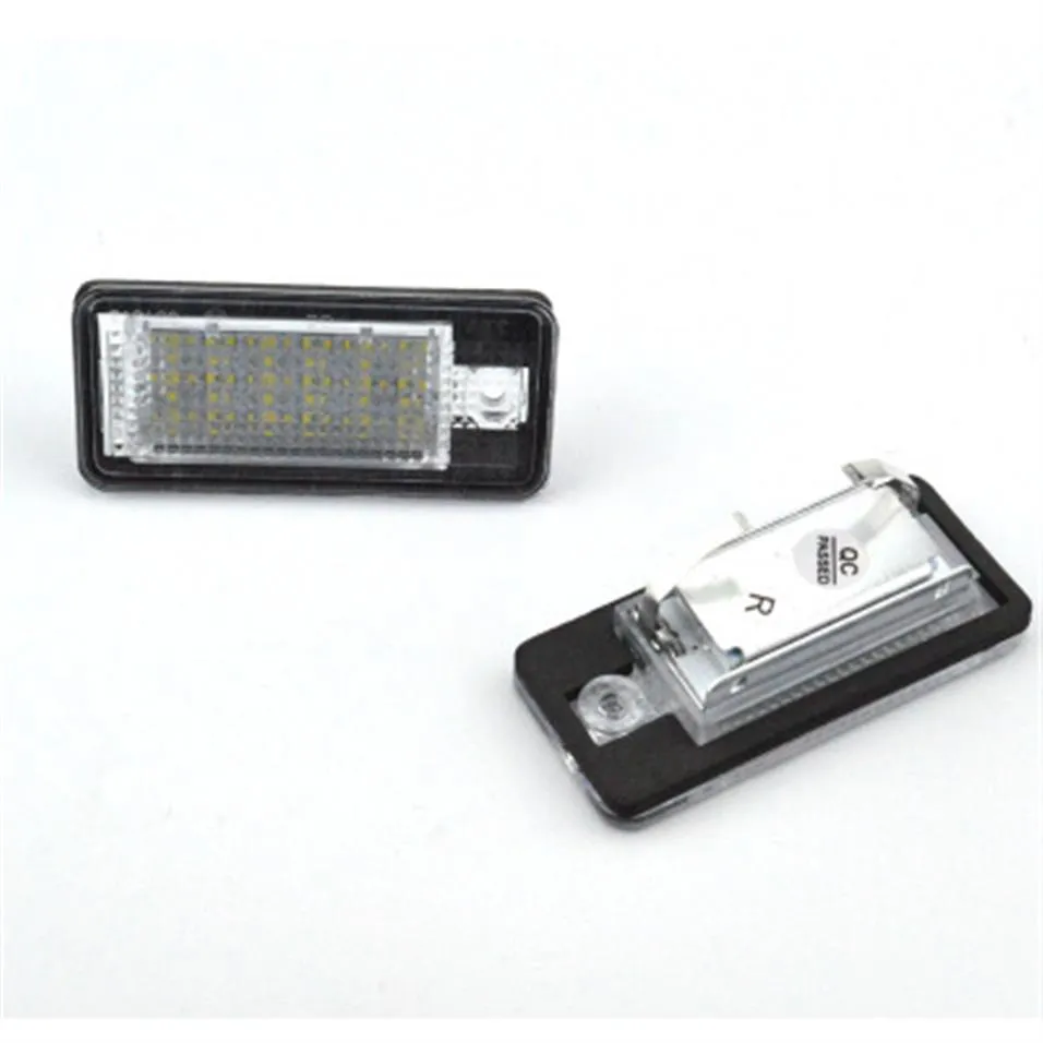 Luce per auto per A3 A4 A6 A8 Q7 RS4 RS6 Lampada targa a LED Colore bianco Accessori auto275c