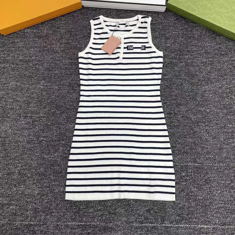 Basic & Casual Dresses Home Knitted Sleeveless Round Neck Black and White Contrast Stripe Dress for Women's Slim Versatile 2023 Summer New Product