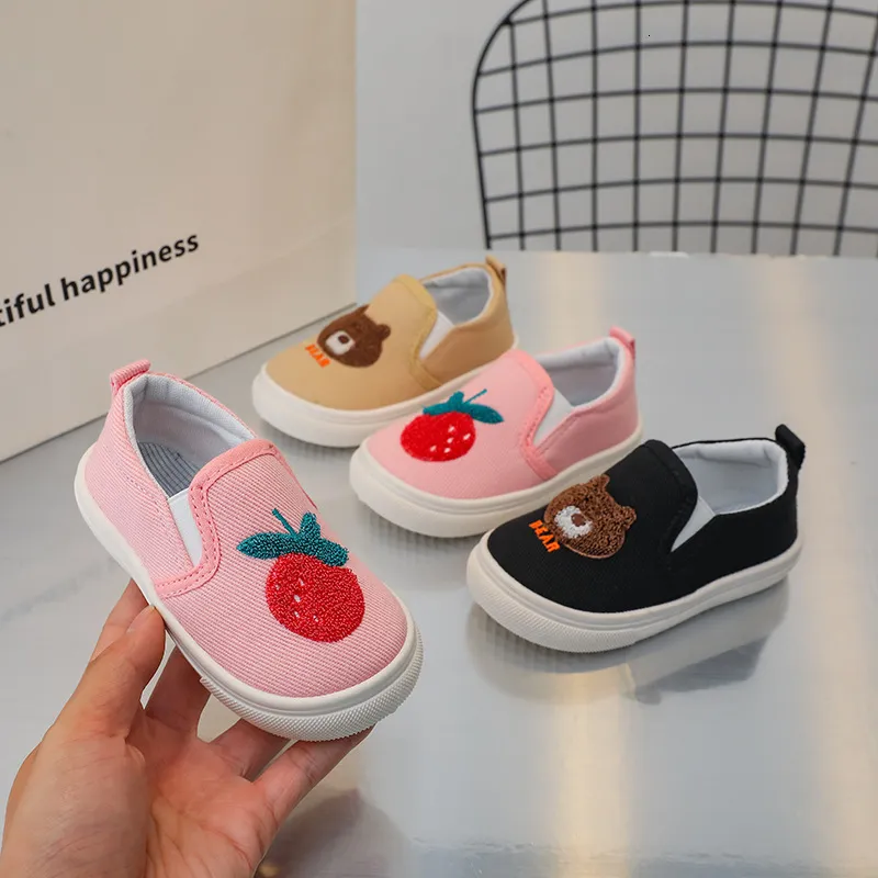 Atletico Zapatillas Outdoor Bambini Casualmente Shoe Summer Fring Summer New Kids for Girl Canvas Cartoon Boy Toddler Sneaker TNIS 230915