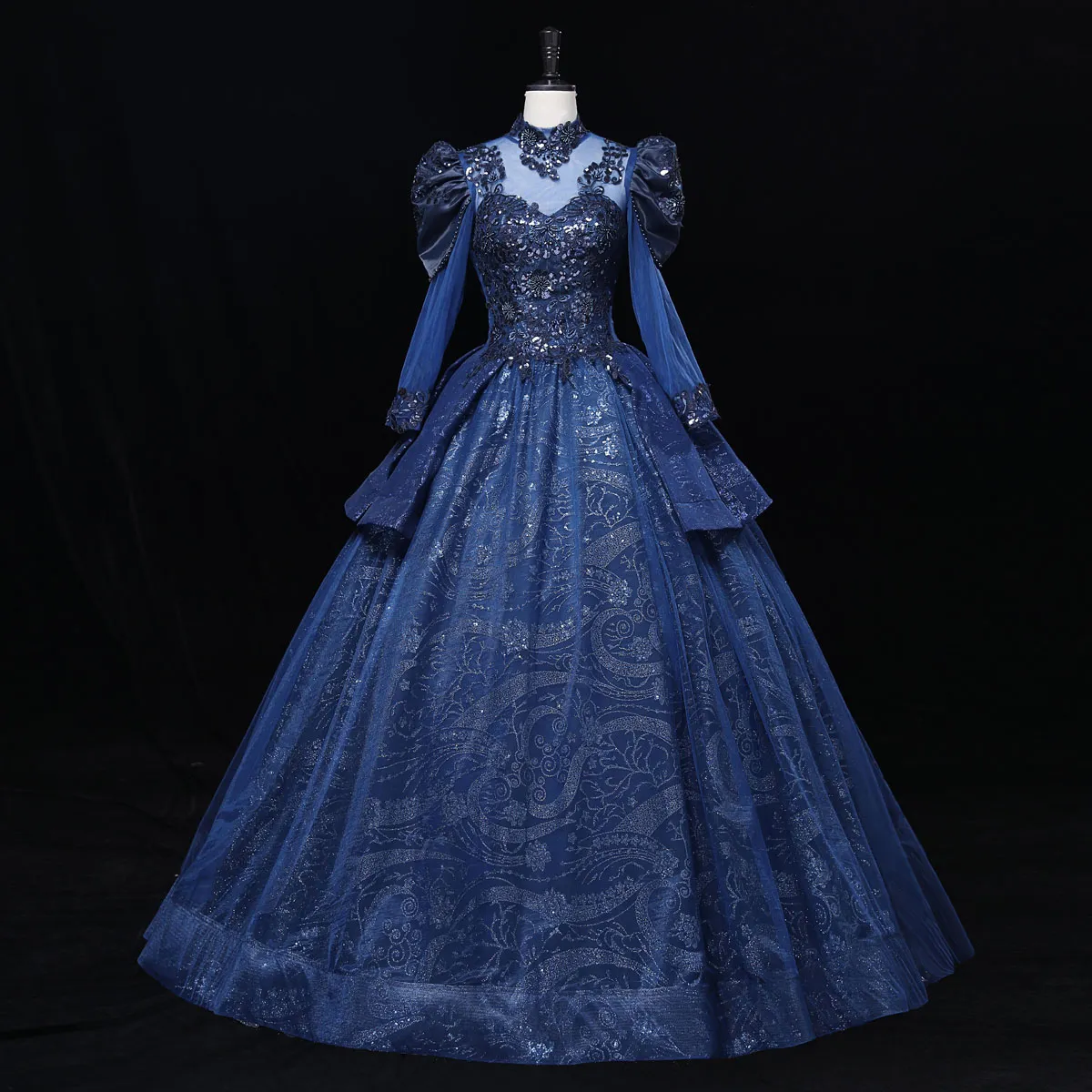 Robe de bal élégante à col haut, robe de bal, robes de Quinceanera appliquées avec perles et paillettes