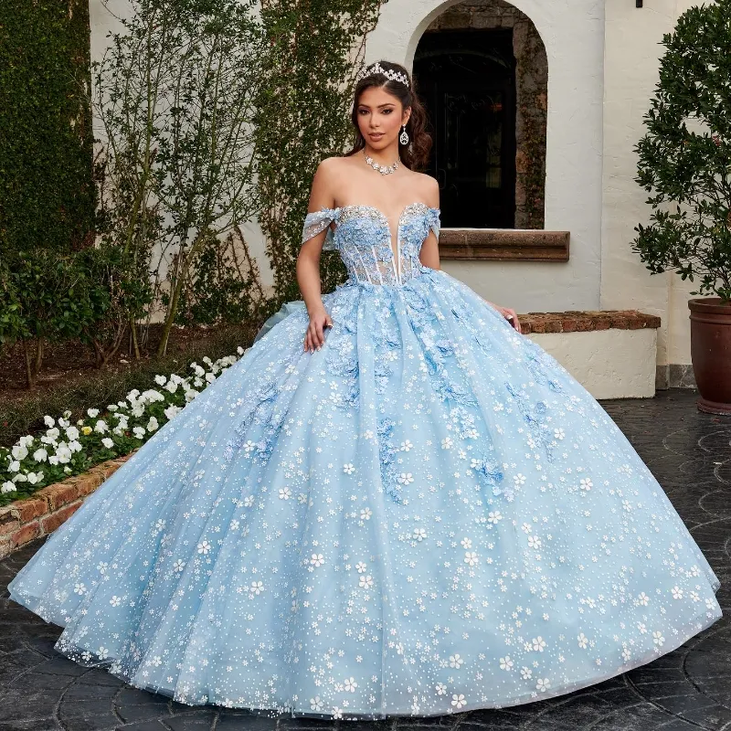 Sky Blue Shiny Sweetheart Princess Quinceanera klänning Bollklänning Applique Lace Täred av axeln 15: e festklänning Sweet 16 klänning