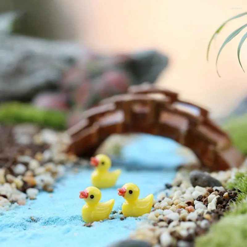 Décorations de jardin 10 pcs coloré canard figurines miniatures décor mini fée dessin animé animaux mousse micro paysage ornements résine bébé jouet