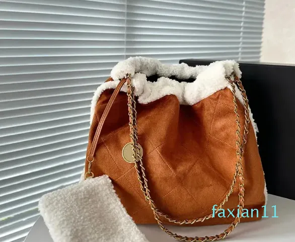 Ull axelväska klassisk kvinnokedja crossbody väskor mjuka och bekväma handväska tygväska vinter stor kapacitet