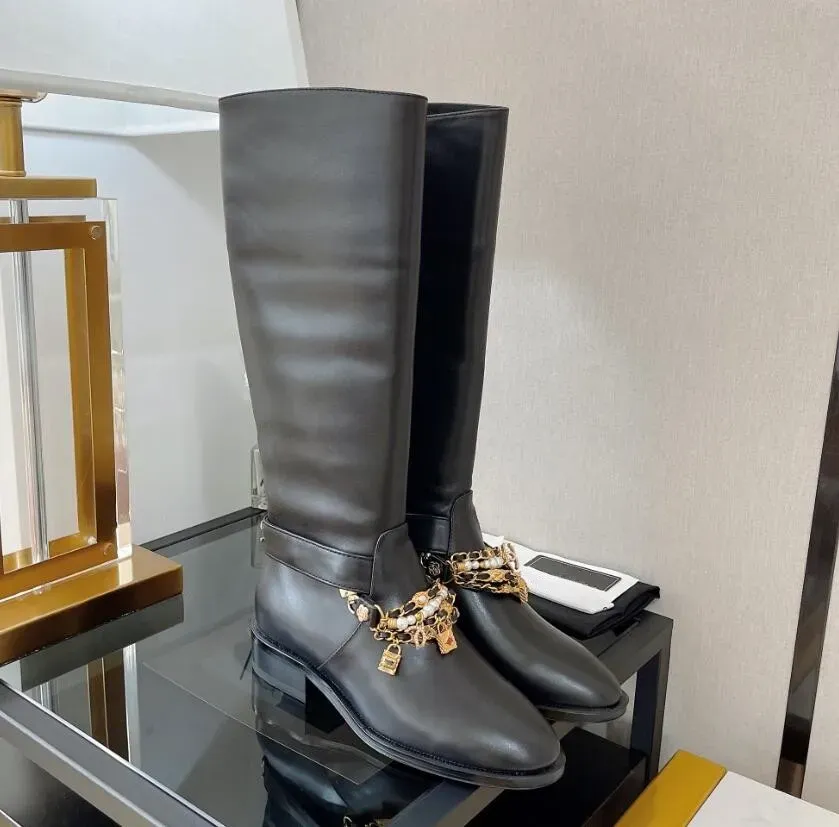 2023 Dernières bottes pour femmes à talons épais, talons hauts et bas, bout rond avec décoration à fermeture éclair, formel, décontracté, banquet, vêtements de travail, tailles assorties 35-41