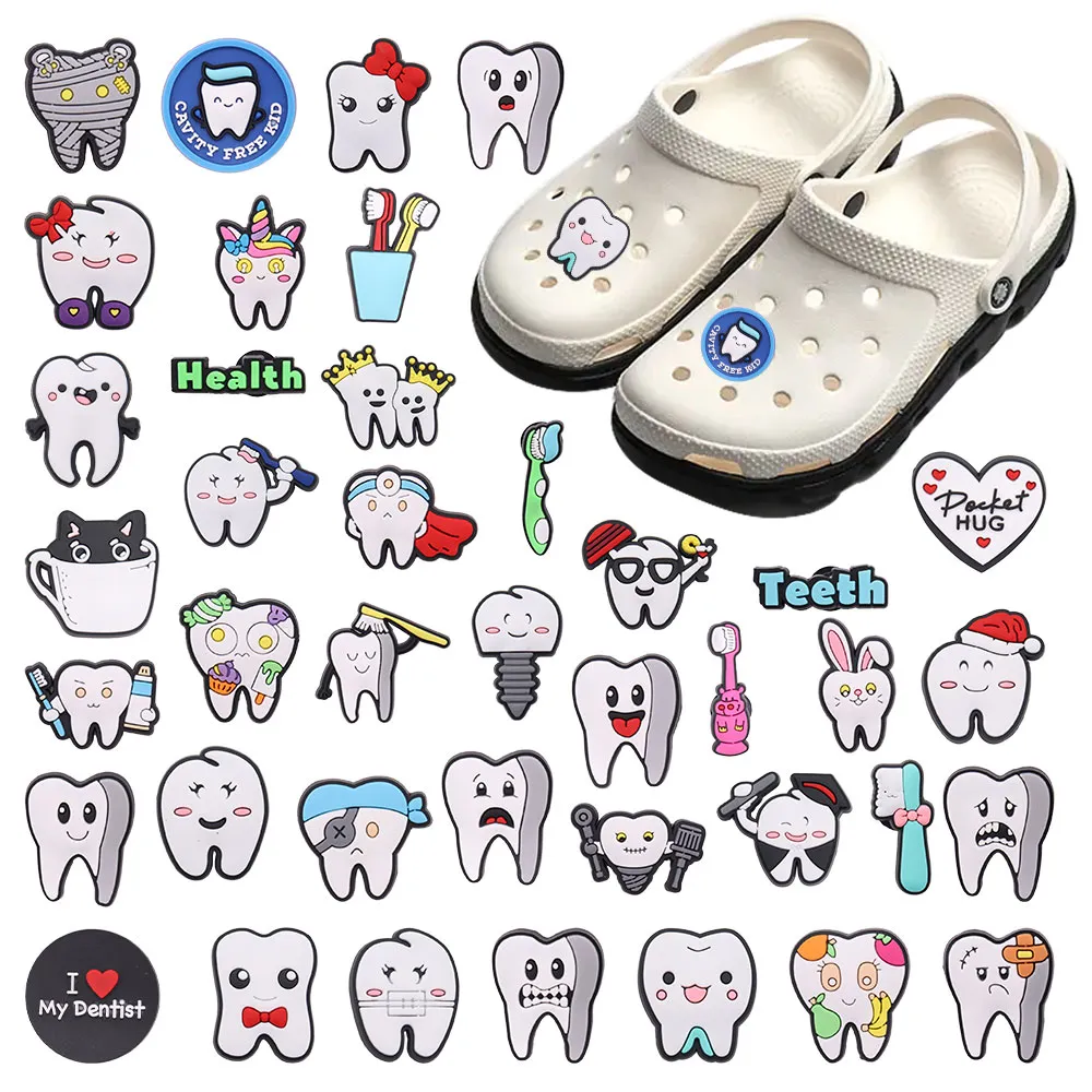 Partihandel 100st PVC Dental Health Teeth Tandar Kids Garden Shoe Charms älskar mina tandläkare för knapptäckning Ryggsäck Holida