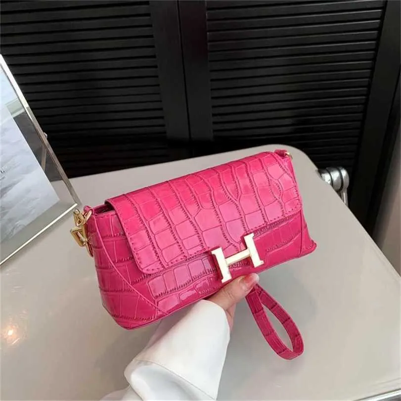 2023 Spring New Fashion Stone Wzór kwadratowy mały design i teksturowane jedno ramię w torbie crossbody B60