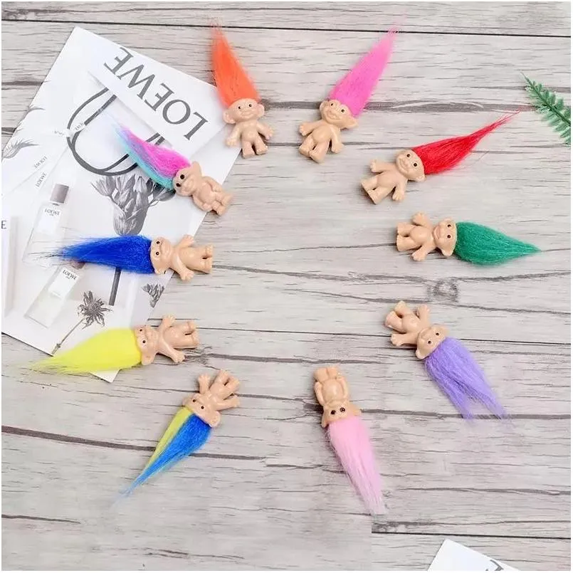 Party Favor Colorf Hair Troll Doll Membres de la famille Papa Maman Bébé Garçon Fille Leprocauns Dam Trolls Jouets Cadeaux Happy Love WCW384 Drop D Dh5IX