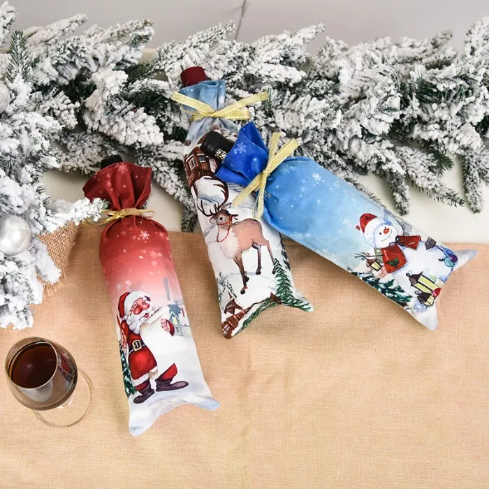 Karikatür Noel Baba Snowman Ren Geyiği Şişesi Dekorasyon Merry Christmas Dekorasyon Şarap Şişesi Kapak Çantası Festival Partisi Ev Süsleri Noel Hediyeleri