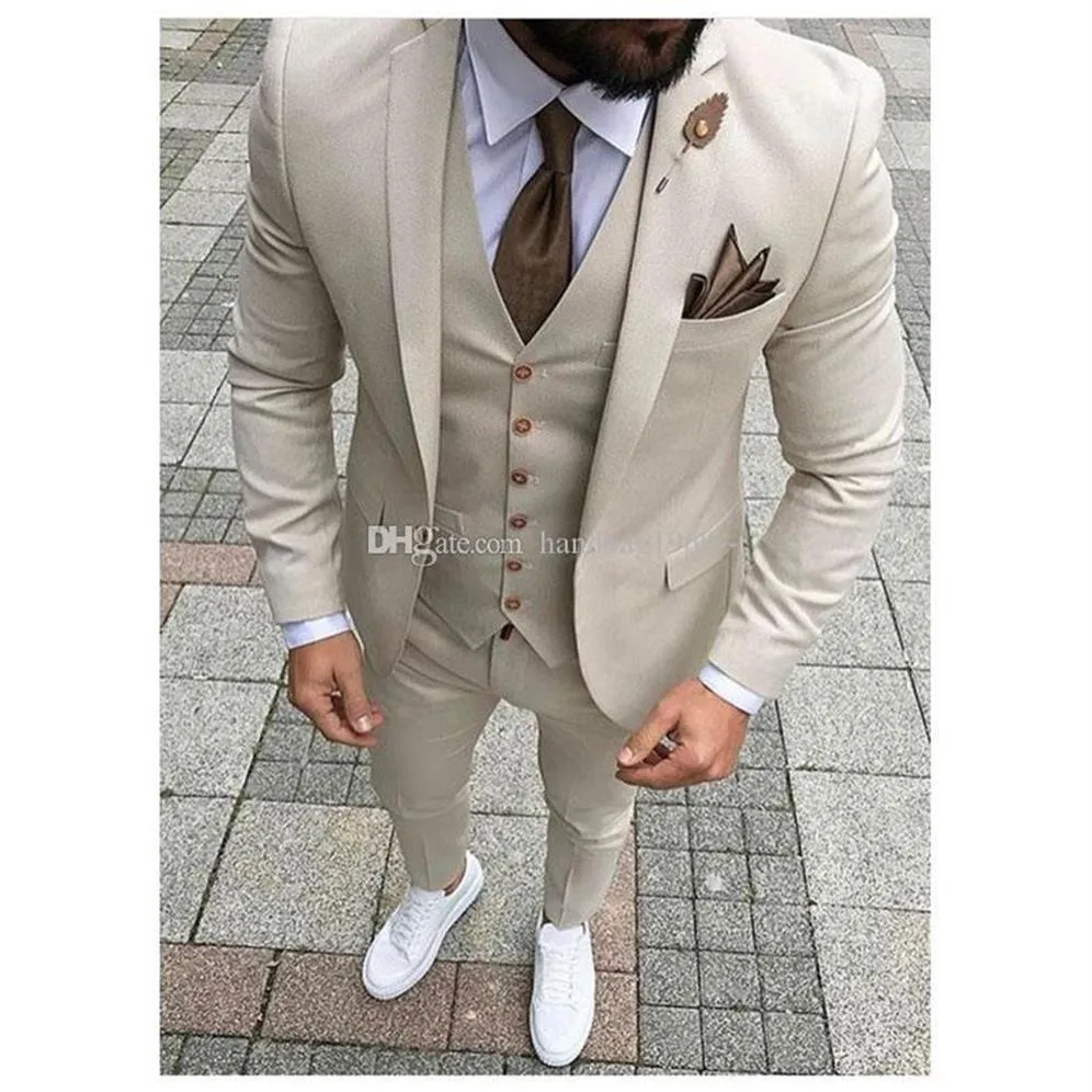 Neues Design One Button Beige Bräutigam Smoking Kerbe Revers Trauzeugen Herrenanzüge Hochzeit Abschlussball Abendessen Blazer Jacke Hose Weste Krawatte K262283d